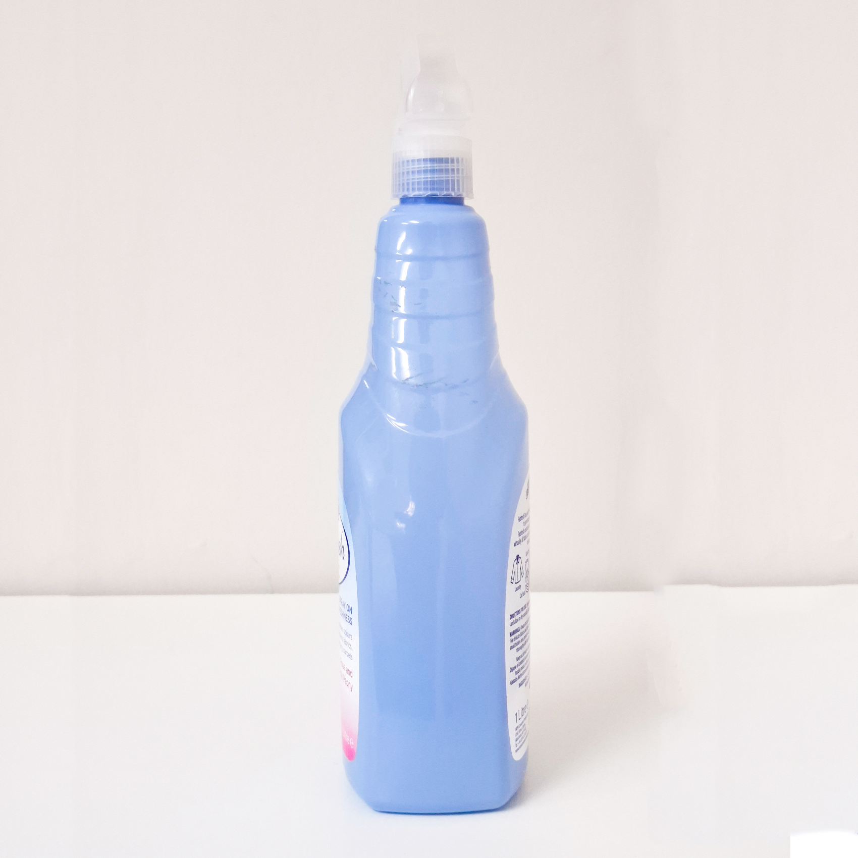 Fabfresh Rose & Pink Peony Fabric Freshener 1 Litre - Image 3